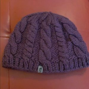 The North Face Cable Minna Beanie! Purple